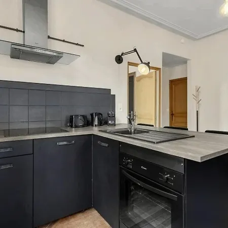 Appartement L'authentique - Proche Thermal Et Gare - équipé